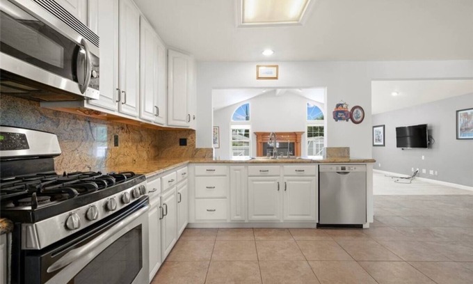 Thousand Oaks House | Casa De for 8people/3BD 3BA, 10people/3BD 4BA,+12people/4BD 4BA