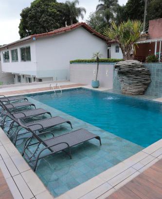 Mairipora House | Casa de Temporada Luxo - Piscina, Área Gourmet e Vista Espetacular!