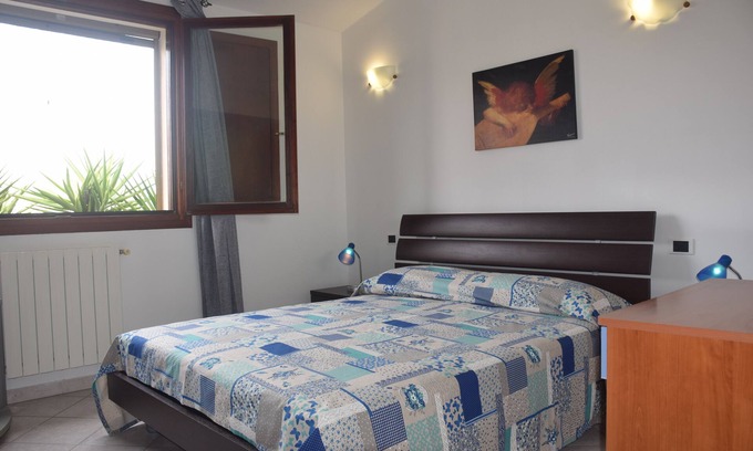 Maddalenedda House | Casa del Sole 500 meters from the sea