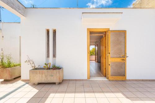Torre Saracena Apartment | Casa di Gino` by BarbarHouse
