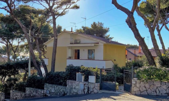 Castiglioncello Apartment | Casa di Nora by Interhome