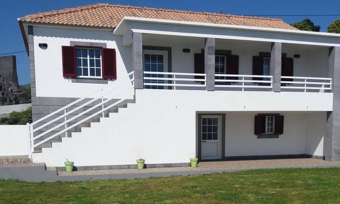 Lajes do Pico House | Casa do Miradouro Guest accommodation