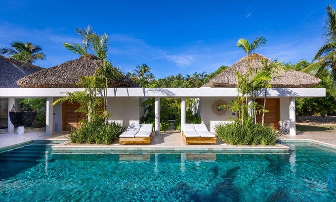 Los Naranjos Villa | Casa Eden - Near the Beach-W/Chef Butler&Maid-Jacuzzi & Pool