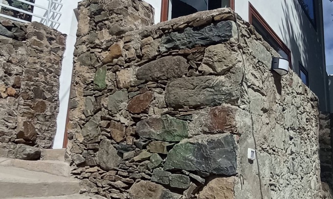 Hermigua House | Casa EL Arbol DE Bibiana 1. Casa Única, Ubicada en Lugar Tranquilo y Céntrico