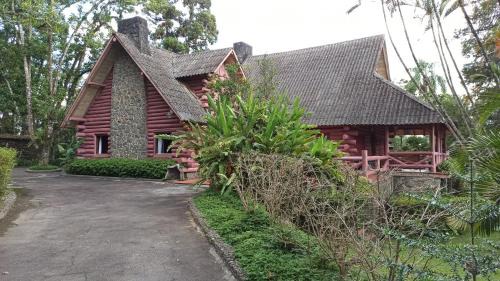 Zona Norte House | Casa estilo chalé suíço - Serra da Cantareira