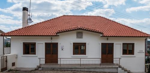Braganca House | Casa Ferradal