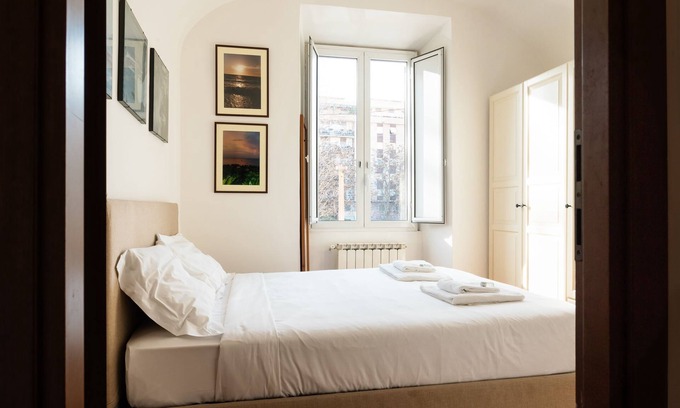 San Lorenzo Apartment | Casa Fiamma in Rome With 1 Bedrooms and 1 Bathrooms