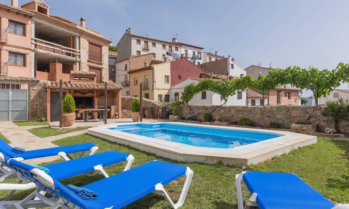San Agustin Apartment | Casa Fuster, Los Robles apartment in San Agustín (Teruel)