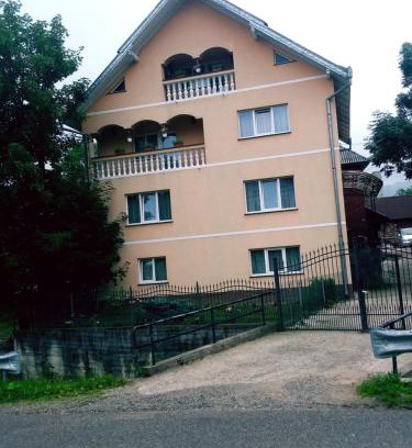 Borsa House | Casa Giorgiana