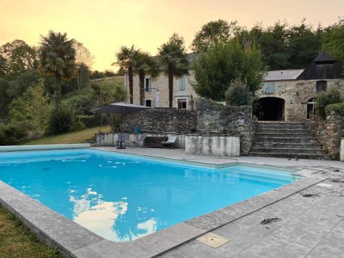 Saint-Vincent Villa | Casa Hourquet nature piscine et face Pyrenees