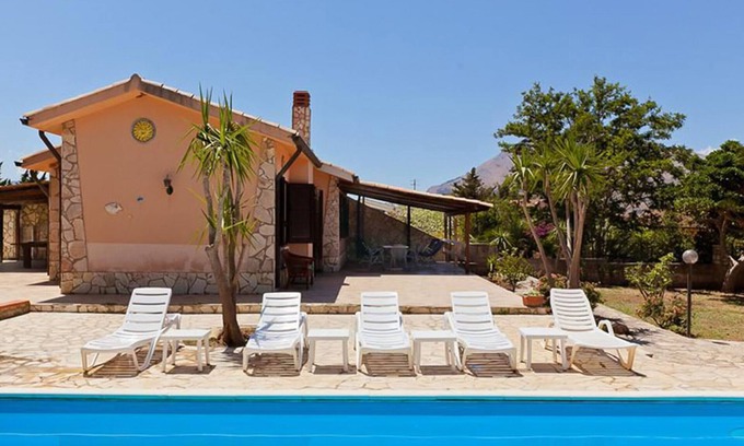 Case di Girolamo Ski Chalet | Casa Isabella con Piscina