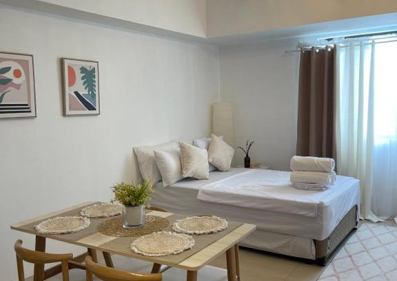 Silang Junction North Apartment | Casa Isabel at Serin