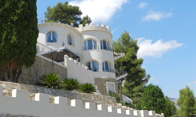 Calpe Ski Chalet | Casa Isabel para 8 Personas