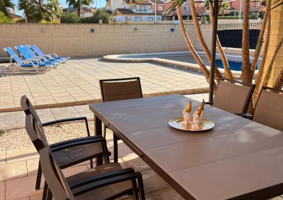 Hondon de las Nieves House | Casa Justine met privé zwembad