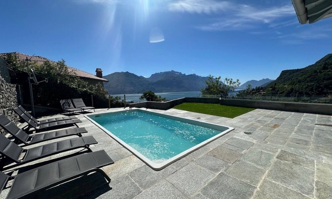 Menaggio Villa | Casa Lara in Menaggio, with pool and beautiful lake view!