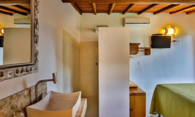 Arraial d'Ajuda House | Casa Linda de Alto Padrão em Condomínio com Piscina de Hidromassagem