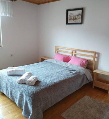 Gura Humorului Villa | Casa Livia în inima Bucovinei