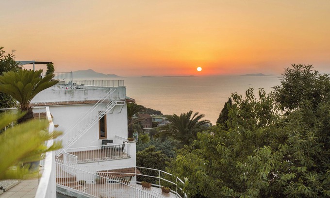 Priora House | Casa Luca With Sea View and Pool