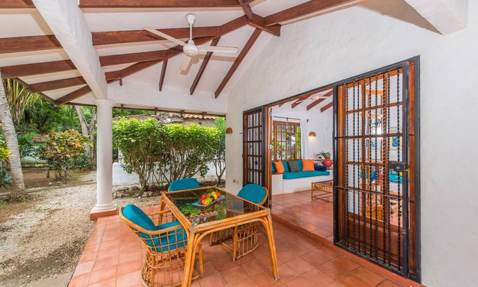 Palm Beach Estates Cottage | Casa Luminaka in Playa Grande's exclusive Palm Beach Estates