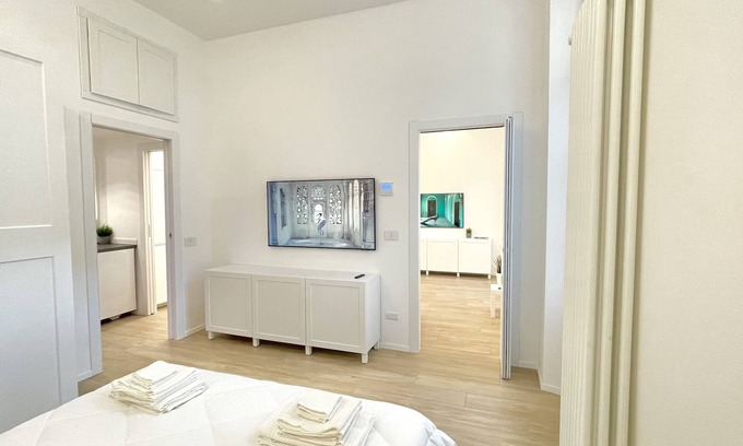 Gallarate Apartment | Casa Manzoni historical center self check-in 3pm/2am