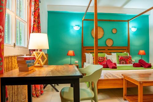 Tamarindo House | Casa Mapache