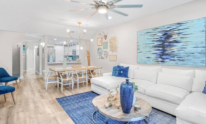 Rock Harbor House | CASA MAR #1 Key Largo Vacation Rental! 2 Kings, Pools,Pickleball,Hot tubs,Tennis