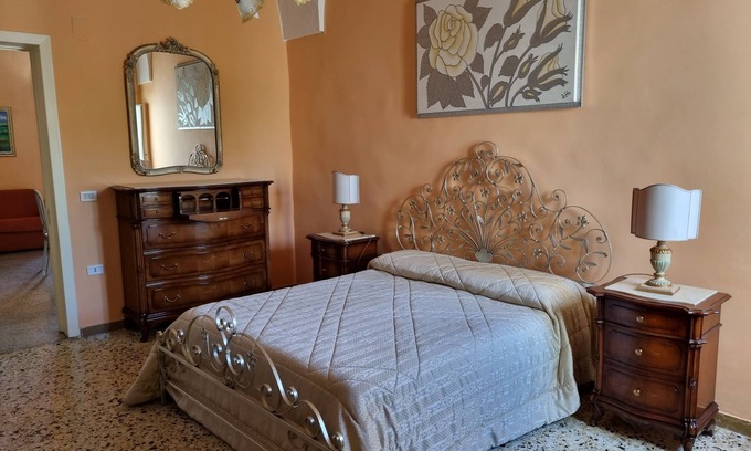Magliano Apartment | CASA MARIA Located in Magliano, 12 km from Lecce, Piazza Mazzini, Sant' Oronzo S