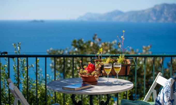 Praiano Apartment | Casa Nostra - It speaks of love, family, and the sea