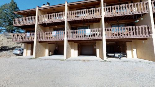 Red River Apartment | Casa Nueva #4 Townhouse With Wifi