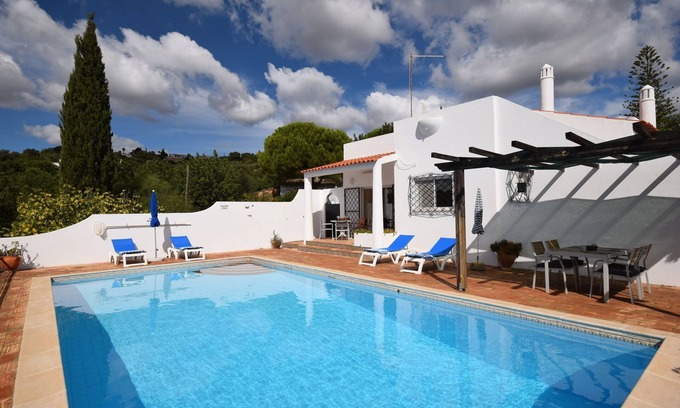 Quinta das Raposeiras Villa | Casa O Sonho near Faro with private pool