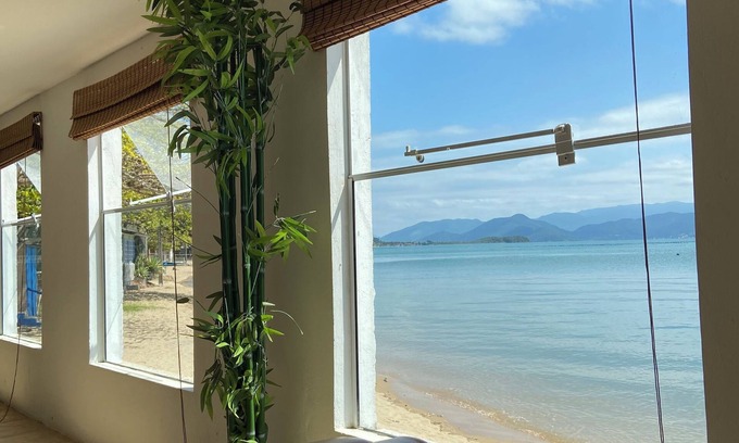 Florianopolis Apartment | Casa Pé na Areia, Ribeirão da Ilha, 4suítes QK9397
