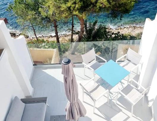 Coveta Fuma Cabin | Casa Paraiso Acantilado1