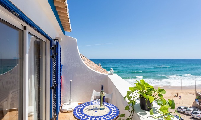 Burgau Cottage | Casa Pedro - Burgau - Unique Converted Fisherman's Cottage
