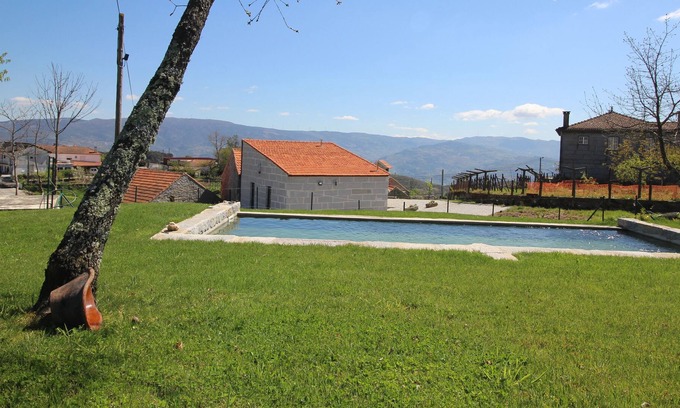 Baiao Other | Casa Rústica no Douro, com Piscina e Churrasqueira
