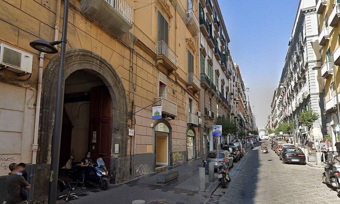 Naples City Centre Apartment | Casa Rafele: A cozy apartment located in the historic center of Naples, with Free WI-FI.