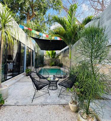 Centro House | Casa Ramon Merida 2 BR AC Private Pool Centro