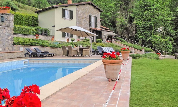 Barga Villa | Casa Roc, Private Pool, & Arguably Best View In Barga! WIFI. Walk to rest/bar