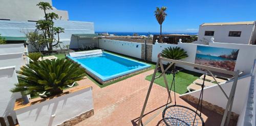 Tias Apartment | Casa Roja 6 Tias - Quiet Resort, Central, Parking