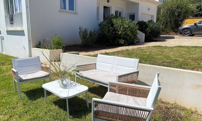 Sao Martinho do Porto House | Casa Sardinha - House close to beach, cliffs, nice towns