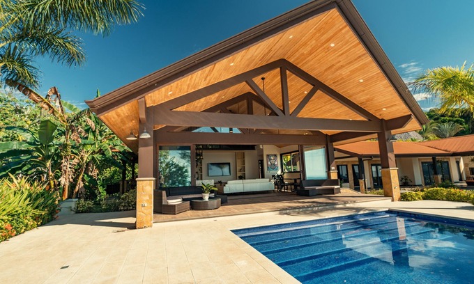 Jaco House | Casa Serendida, with Panoramic Views