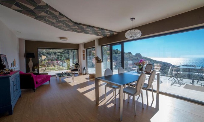 Torrox Costa Hotel | Casa SiempreViva - Recommended for Adults