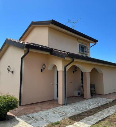 San Vincenzo Villa | Casa Spara