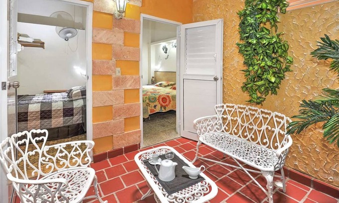 Centro Havana Hotel | Casa Sueño