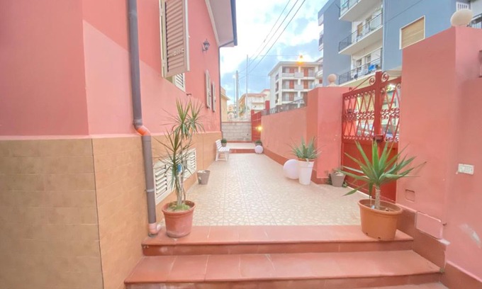 Grottasanta House | casa vacanze Villa Benny