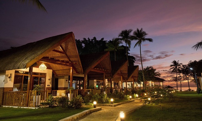 San Francisco Island Resort | Casa Verde Cliff Resort and Spa