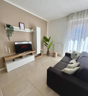 Luino Apartment | Casa Vittoria - tra Lago Maggiore e centro città