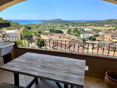 Villasimius Apartment | Casa Zephyr By La Via Del Mare Viaggi e Vacanze