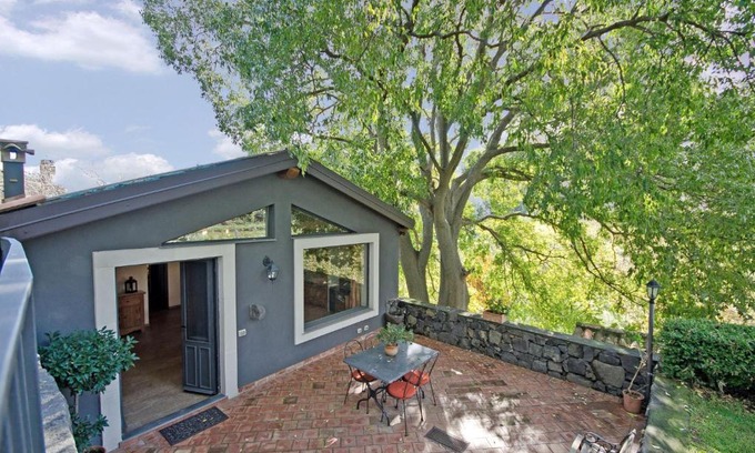 Viagrande House | Case Vacanze Dietroserra
