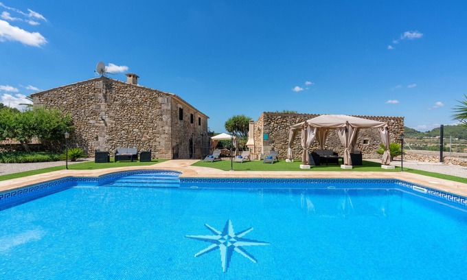 Sant Joan Villa | Cases De Son Roig - Four Bedroom Villa, Sleeps 6