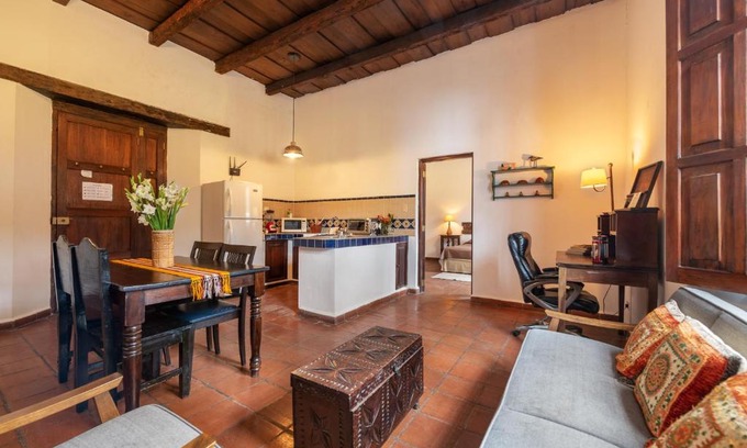 Antigua Guatemala Apartment | Casita del Escritor
